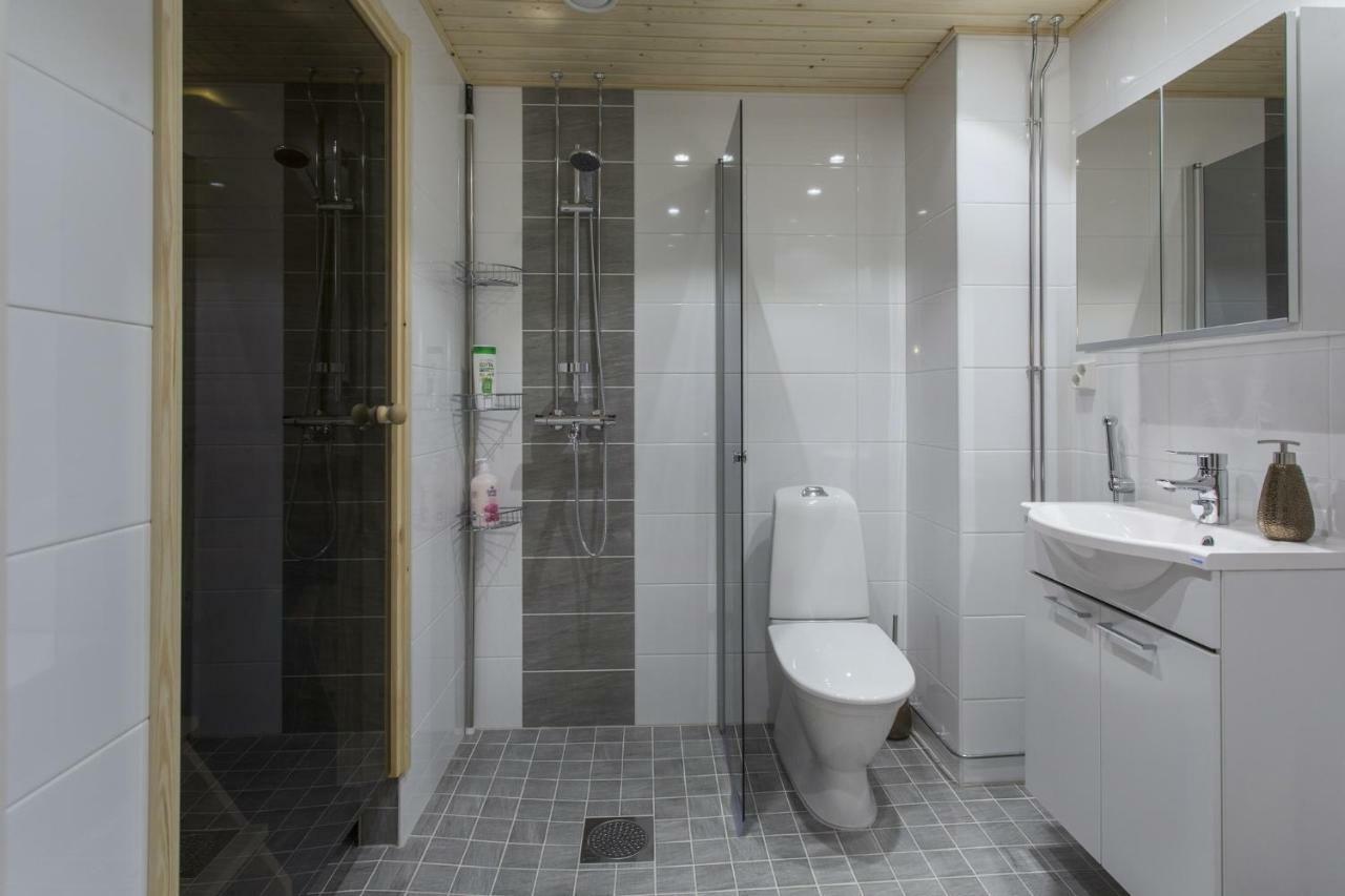 Vasko Luxurious Suites, Nilo โรวานิเอมิ ภายนอก รูปภาพ