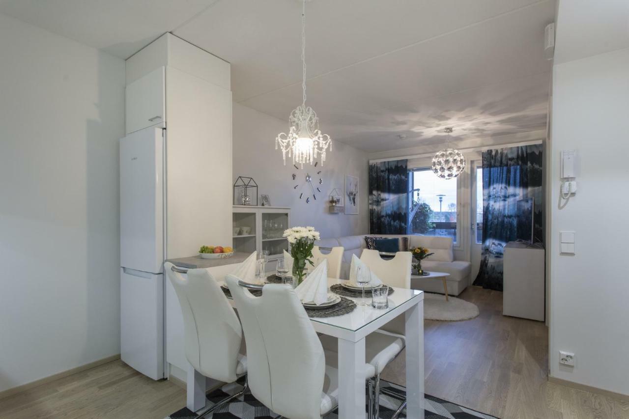 Vasko Luxurious Suites, Nilo โรวานิเอมิ ภายนอก รูปภาพ