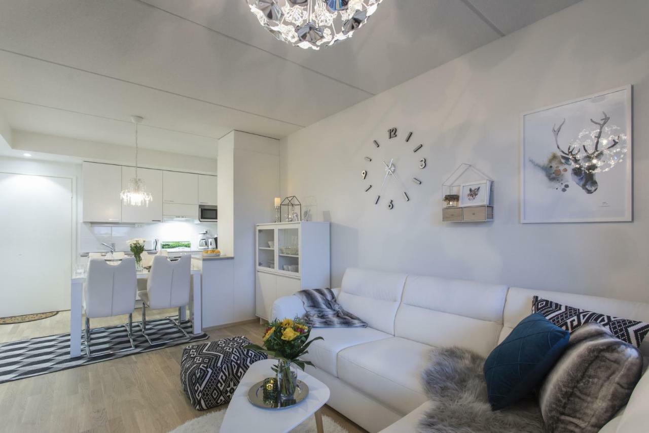 Vasko Luxurious Suites, Nilo โรวานิเอมิ ภายนอก รูปภาพ